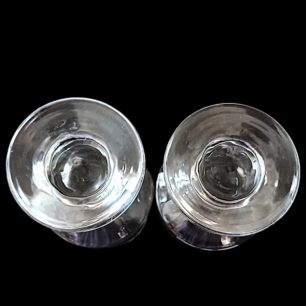 2 Queen Elizabeth II Silver Jubilee Coupe Glasses Wine‎ Cordial Souvenir Goblet